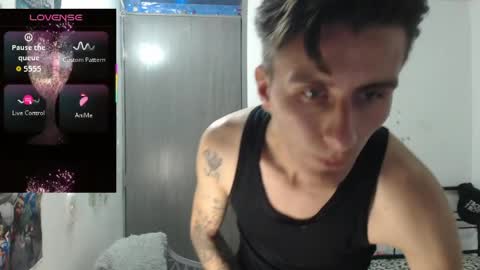 Snapshot of adictedsexxxx chatting on 6, 5, 2026 Philipe online show from 6, 5, 2026