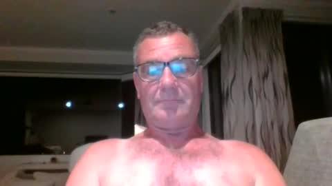 adjustable14 online show from 3, 12, 2024