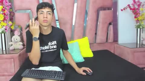 Snapshot of admedthot chatting on 19, 11, 2025 AdmedThot online show from 19, 11, 2025