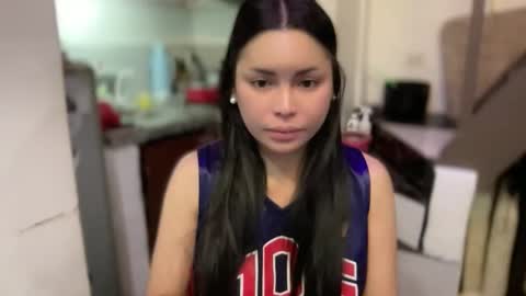 Snapshot of admelioraxxx chatting on 25, 4, 2026 KATE MORE online show from 25, 4, 2026