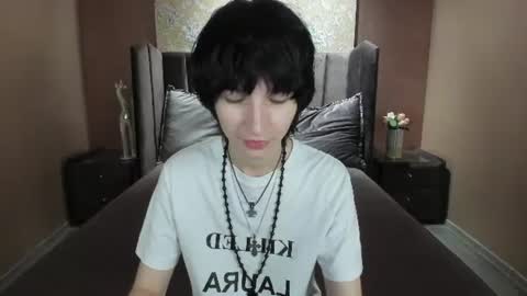 Snapshot of adonbev chatting on 14, 6, 2026 adonbev online show from 14, 6, 2026