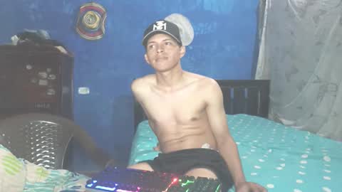 Snapshot of adonis5_ chatting on 16, 12, 2025 Adonis online show from 16, 12, 2025