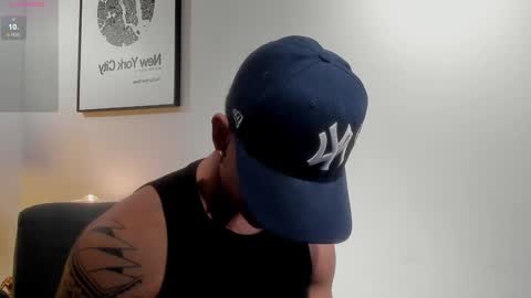 Snapshot of adonis_dlh chatting on 19, 1, 2025 Adonis online show from 19, 1, 2025