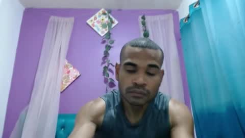 Snapshot of adonis_kodjoe chatting on 7, 5, 2026 adonis_kodjoe online show from 7, 5, 2026