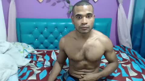Snapshot of adonis_kodjoe chatting on 16, 5, 2026 adonis_kodjoe online show from 16, 5, 2026