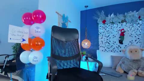 Snapshot of adonis_wb chatting on 28, 11, 2025 adonis_wb online show from 28, 11, 2025