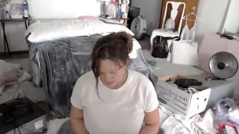 Snapshot of adorable22 chatting on 16, 3, 2026 adorable22 online show from 16, 3, 2026