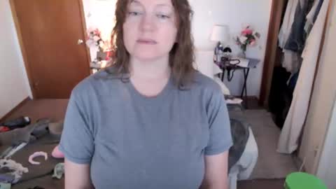 Snapshot of adorable22 chatting on 1, 4, 2026 adorable22 online show from 1, 4, 2026