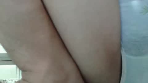 Snapshot of adorable_anna chatting on 8, 4, 2026 annelovesu online show from 8, 4, 2026