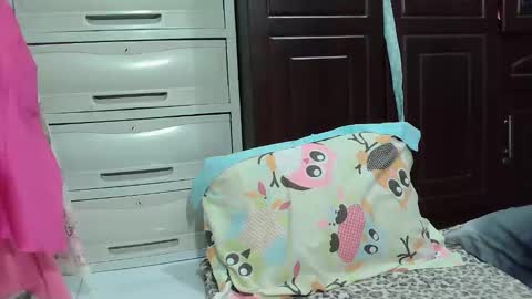 Snapshot of adorable_anna chatting on 16, 4, 2026 annelovesu online show from 16, 4, 2026