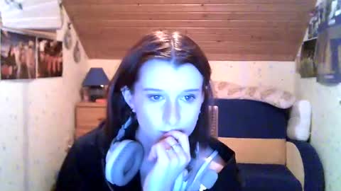 Snapshot of adorable_sparkle chatting on 3, 3, 2025 adorable_sparkle online show from 3, 3, 2025