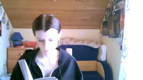 Snapshot of adorable_sparkle chatting on 4, 3, 2025 adorable_sparkle online show from 4, 3, 2025