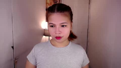 adorabletsforyouxx online show from 25, 10, 2025