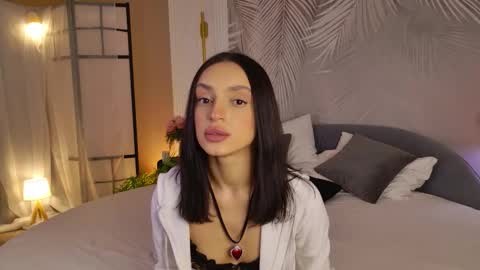 adoracortes online show from 11, 11, 2025