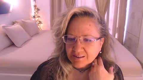 Snapshot of adrena_ chatting on 1, 11, 2025 Cryna online show from 1, 11, 2025