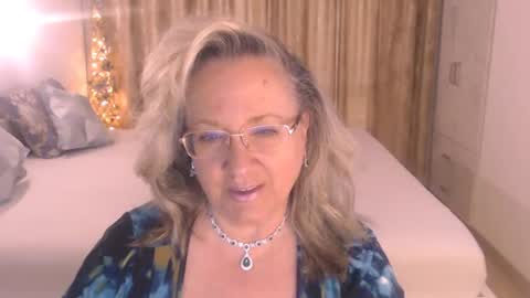 Snapshot of adrena_ chatting on 16, 6, 2026 Cryna online show from 16, 6, 2026