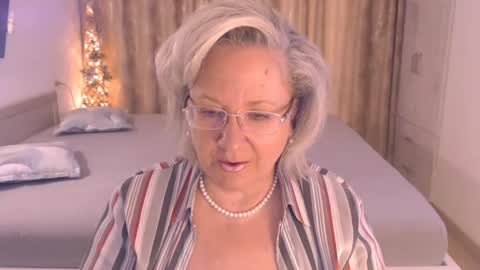 Snapshot of adrena_ chatting on 11, 7, 2026 Cryna online show from 11, 7, 2026
