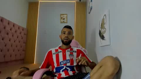 Snapshot of adri_sexboy229 chatting on 10, 9, 2025 adri_sexboy229 online show from 10, 9, 2025