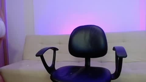 Snapshot of adrian_morelli chatting on 16, 4, 2026 adrian morelli online show from 16, 4, 2026