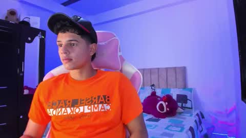 ADRIAN online show from 25, 3, 2026