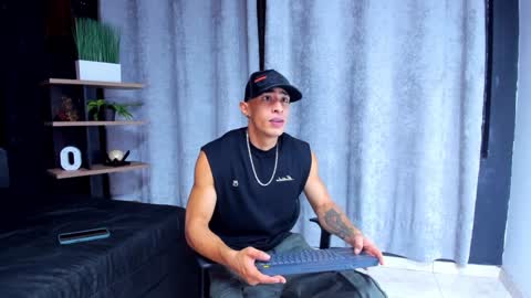   online show from 4, 1, 2025