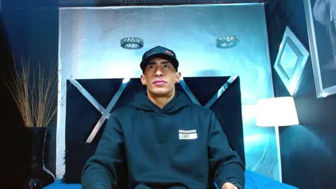   online show from 7, 1, 2025