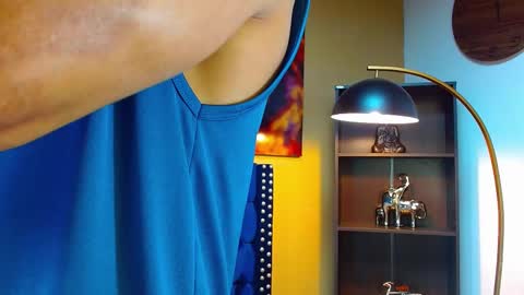   online show from 25, 2, 2025