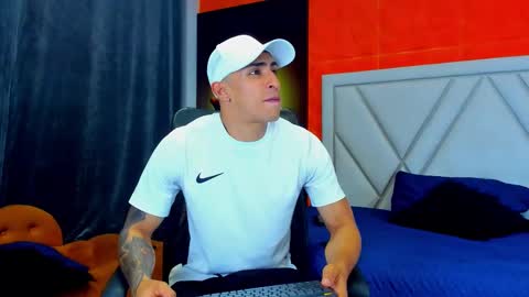   online show from 24, 9, 2025