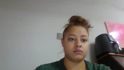 Snapshot of adriana318798 chatting on 9, 4, 2026 Princess Adri online show from 9, 4, 2026