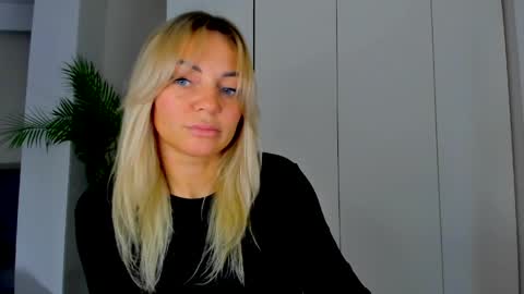 Adriana online show from 3, 4, 2026