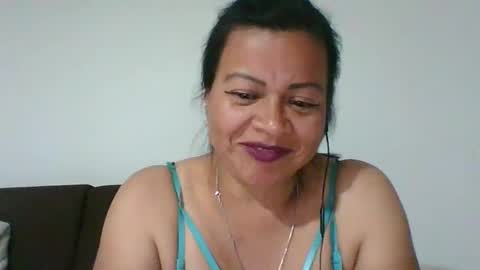adrianagogo18 online show from 12, 2, 2025
