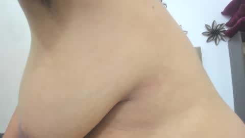 Snapshot of adrianasex_69 chatting on 12, 10, 2025 adriana online show from 12, 10, 2025