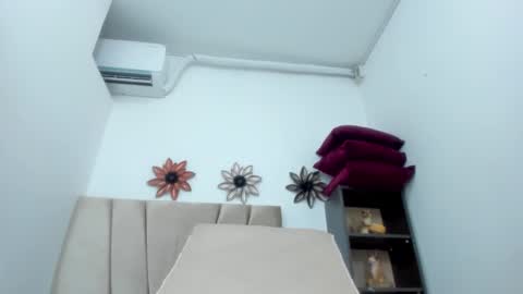 Snapshot of adrianasex_69 chatting on 28, 10, 2025 adriana online show from 28, 10, 2025