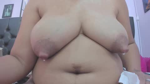 Snapshot of adrianasex_69 chatting on 7, 11, 2025 adriana online show from 7, 11, 2025