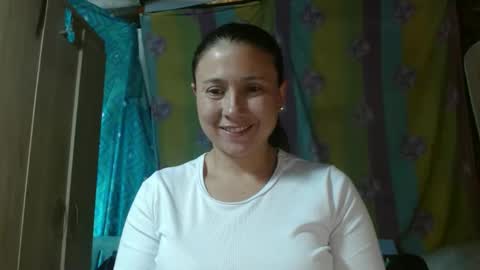 Adriana Tellez online show from 20, 1, 2025
