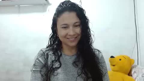 Adriana Tellez online show from 11, 10, 2025