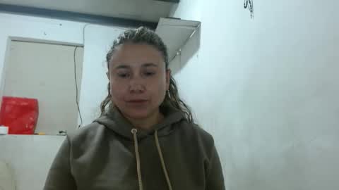 Adriana Tellez online show from 5, 1, 2026