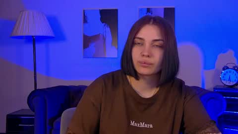 AdrianaTores online show from 8, 6, 2026