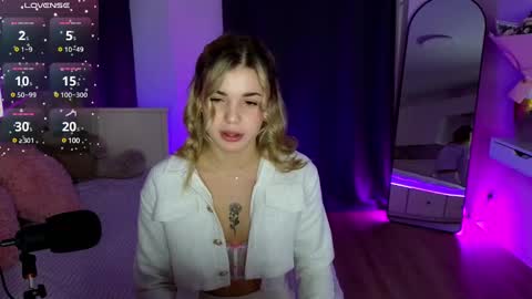 Snapshot of adrianawow1 chatting on 21, 2, 2025 adrianawow1 online show from 21, 2, 2025