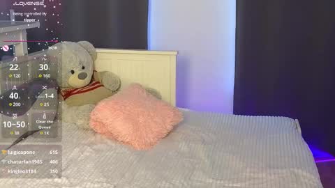 Snapshot of adrianawow1 chatting on 6, 3, 2025 adrianawow1 online show from 6, 3, 2025