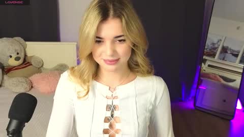 Snapshot of adrianawow1 chatting on 7, 3, 2025 adrianawow1 online show from 7, 3, 2025