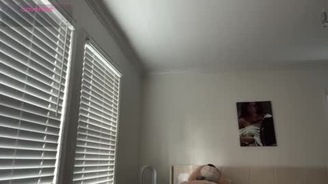 Snapshot of adriannarodriguez chatting on 10, 10, 2025 Adrianna  online show from 10, 10, 2025