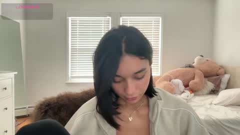 Snapshot of adriannarodriguez chatting on 15, 10, 2025 Adrianna  online show from 15, 10, 2025