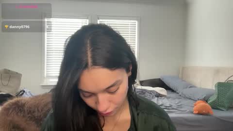 Snapshot of adriannarodriguez chatting on 15, 12, 2025 Adrianna online show from 15, 12, 2025