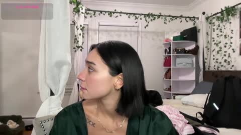 Snapshot of adriannarodriguez chatting on 7, 4, 2026 Adrianna online show from 7, 4, 2026