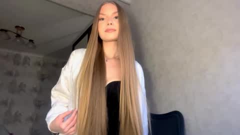 Snapshot of adriannemuldowney chatting on 17, 3, 2026 Caroline online show from 17, 3, 2026