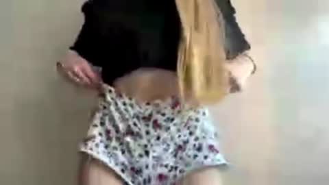 Caroline online show from 15, 7, 2026