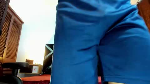 Snapshot of adriano_bigcock chatting on 15, 4, 2026 Adrian online show from 15, 4, 2026