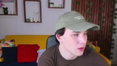 adrianoaubert online show from 3, 3, 2025