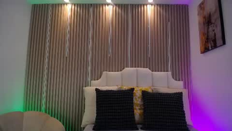 Snapshot of adrianstark_ chatting on 2, 7, 2026 adrianstark_ online show from 2, 7, 2026